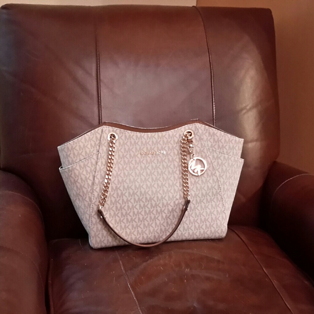 Michael kors jet set bag New Never Used